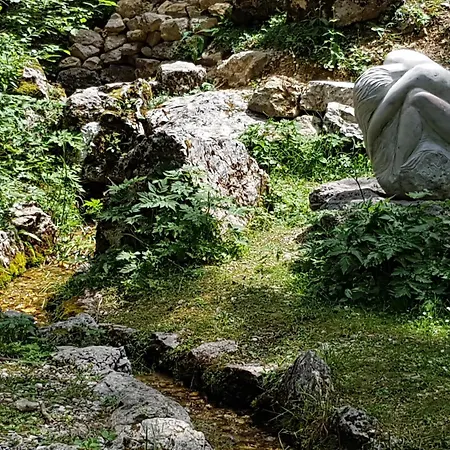 La Louvatiere 28 Mijoux